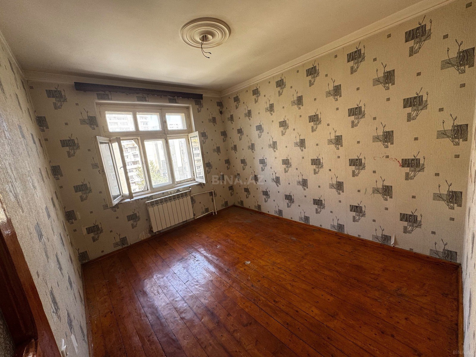 2 otaqlı Köhnə tikili, Həzi Aslanov m., Bakı