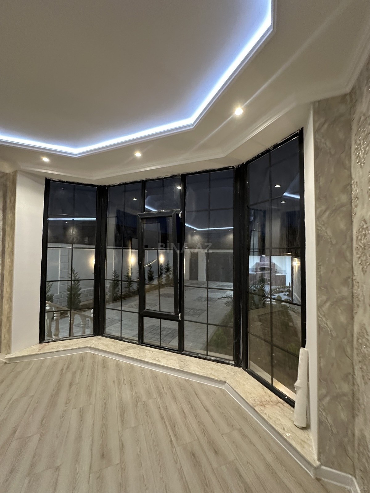 5 otaqlı Həyət evi/Bağ evi, Zabrat q., Bakı