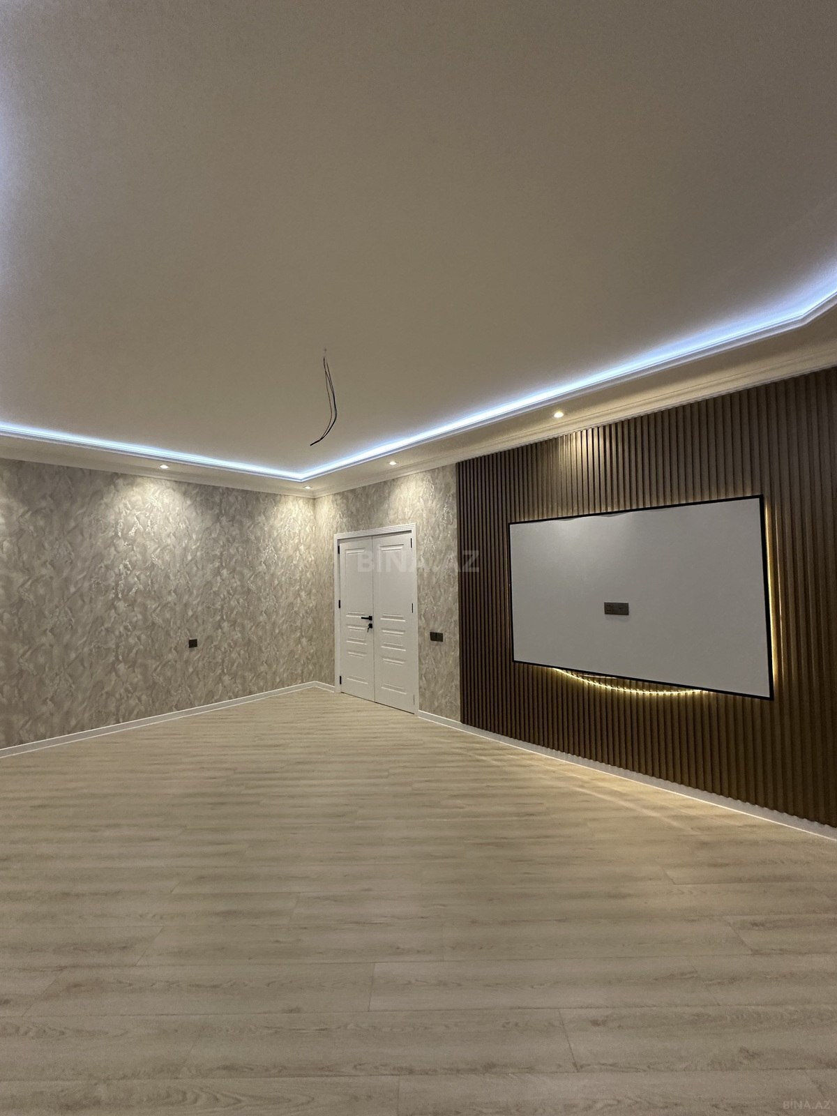 5 otaqlı Həyət evi/Bağ evi, Zabrat q., Bakı