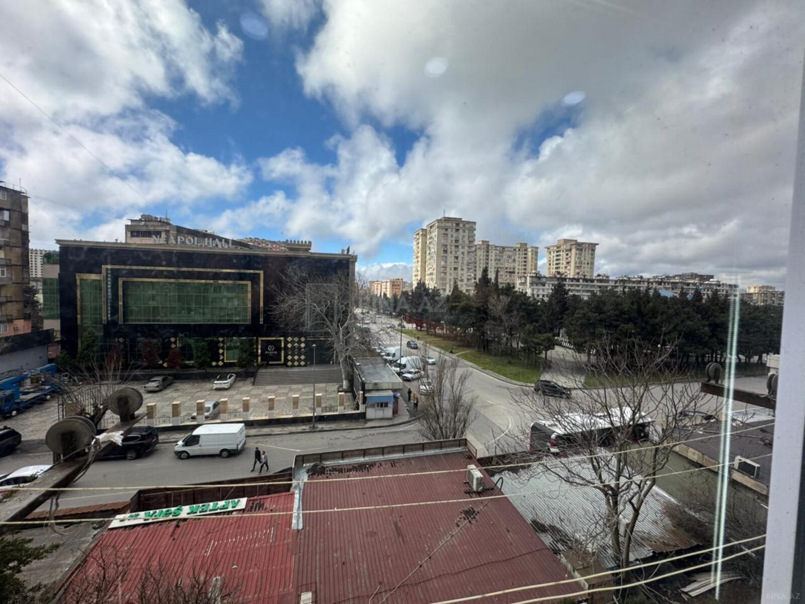 3 otaqlı Köhnə tikili, Əhmədli m., Bakı