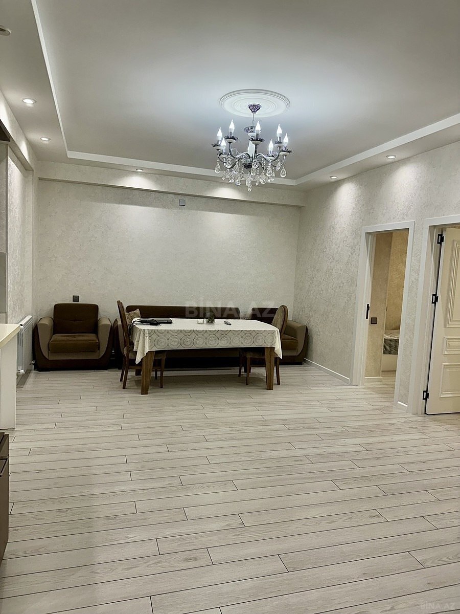 3 otaqlı Yeni tikili, Qara Qarayev m., Bakı