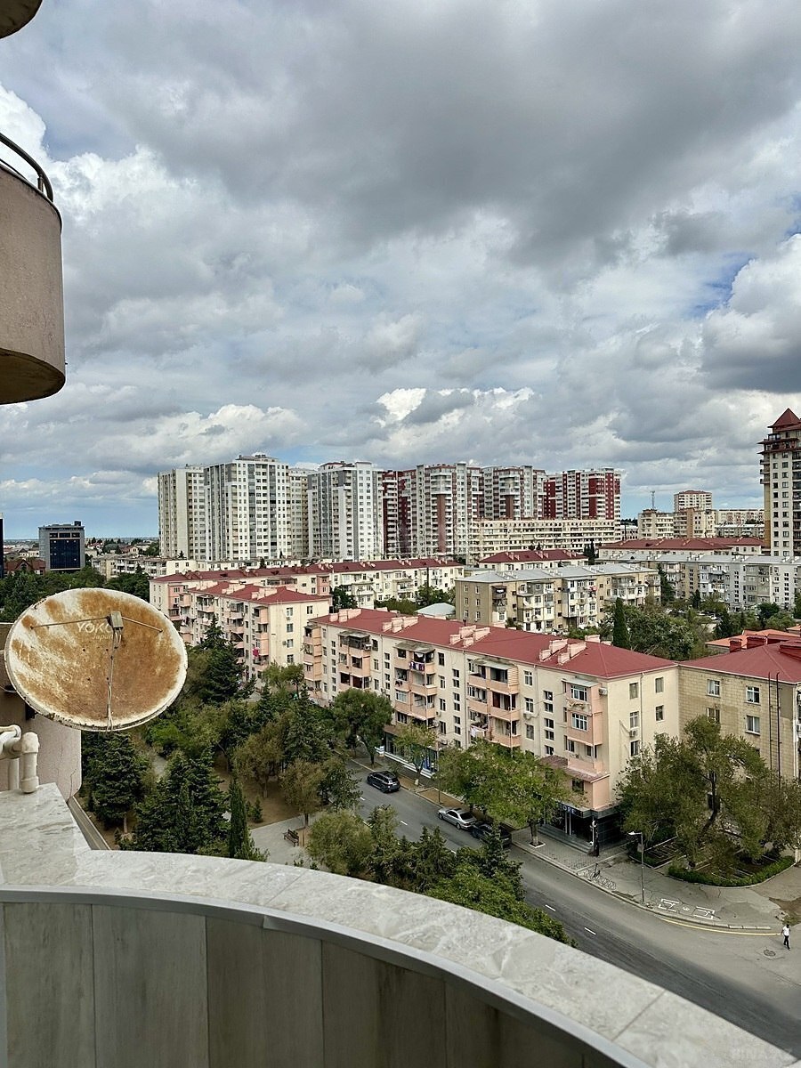 3 otaqlı Yeni tikili, Qara Qarayev m., Bakı
