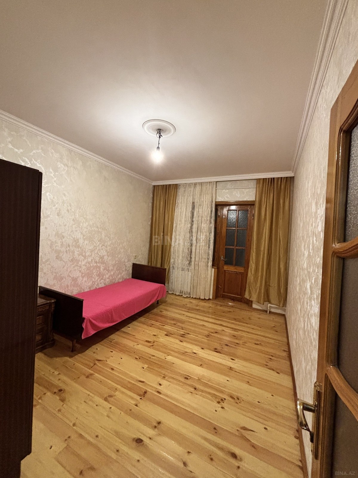 3 otaqlı Yeni tikili, Xalqlar Dostluğu m., Bakı