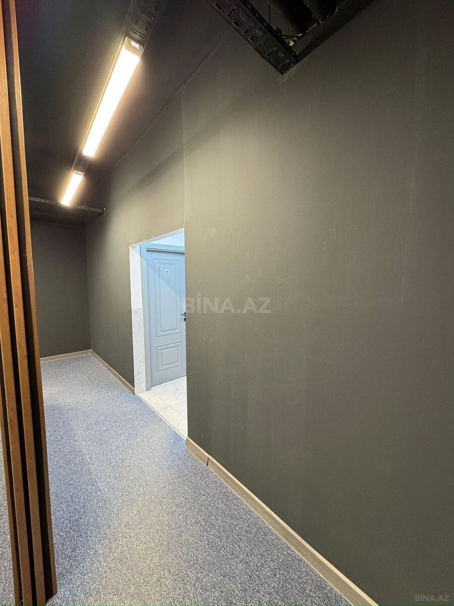 13 otaqlı Ofis, 28 May m., Bakı