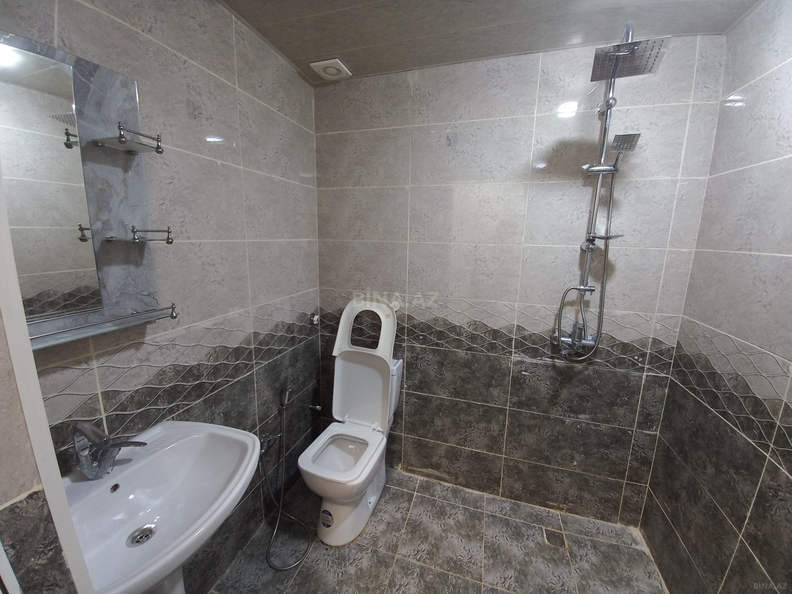 2 otaqlı Yeni tikili, Xırdalan