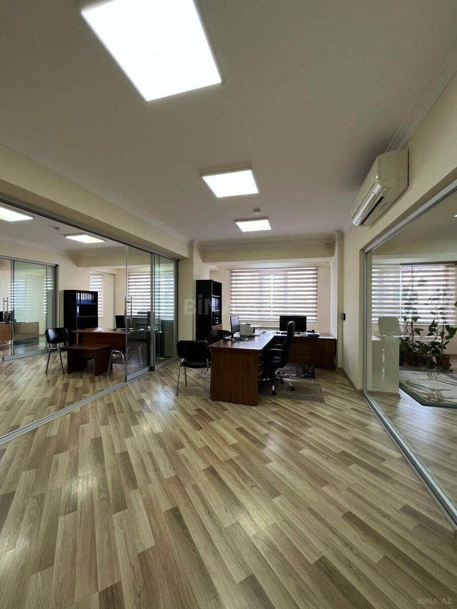 10 otaqlı Ofis, Elmlər Akademiyası m., Bakı