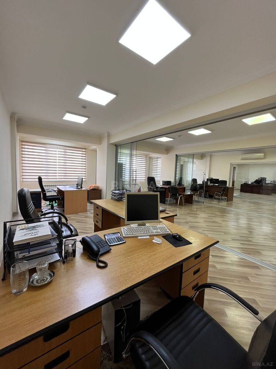 10 otaqlı Ofis, Elmlər Akademiyası m., Bakı