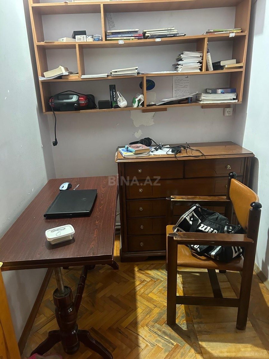 2 otaqlı Köhnə tikili, Gənclik m., Bakı
