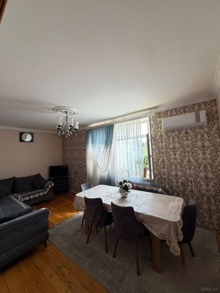 2 otaqlı Köhnə tikili, Sumqayıt