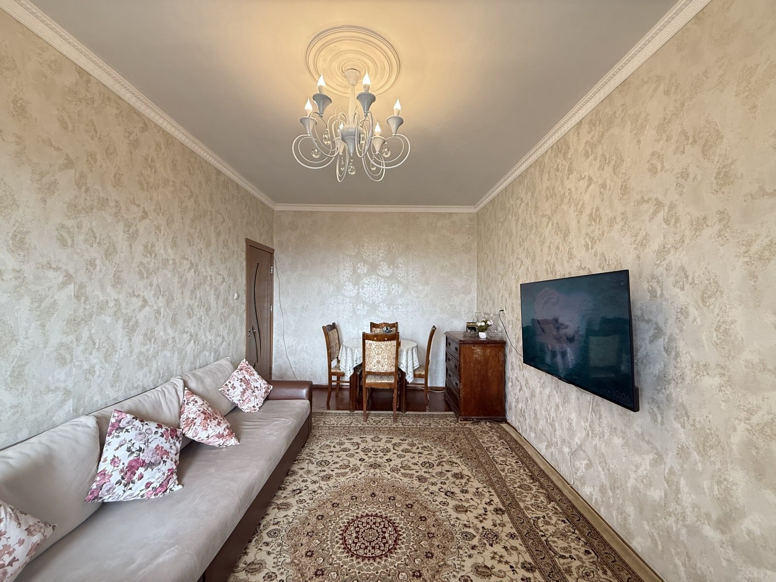 3 otaqlı Köhnə tikili, Həzi Aslanov m., Bakı