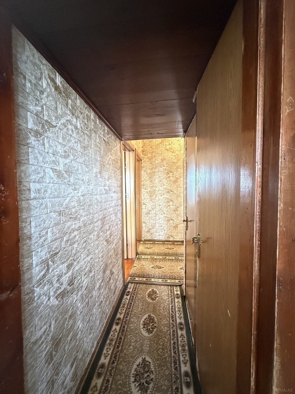 3 otaqlı Köhnə tikili, Həzi Aslanov m., Bakı