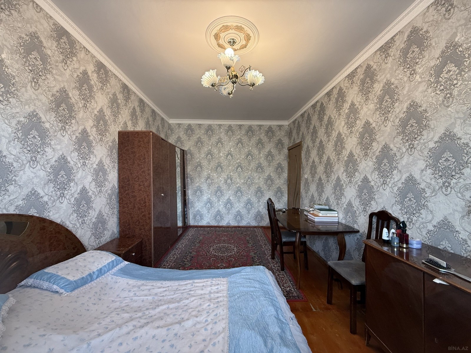 3 otaqlı Köhnə tikili, Həzi Aslanov m., Bakı
