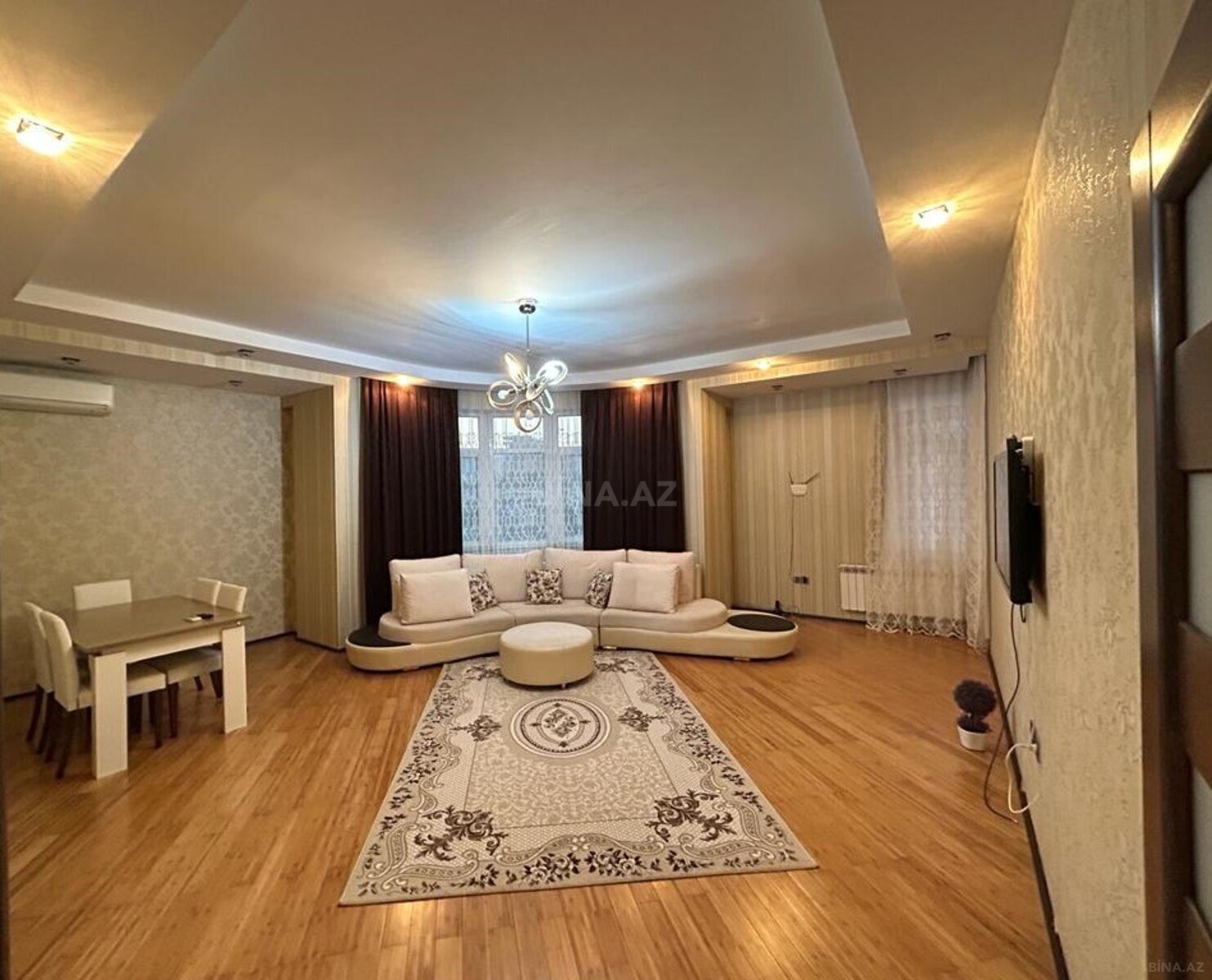 3 otaqlı Yeni tikili, Şah İsmayıl Xətai m., Bakı