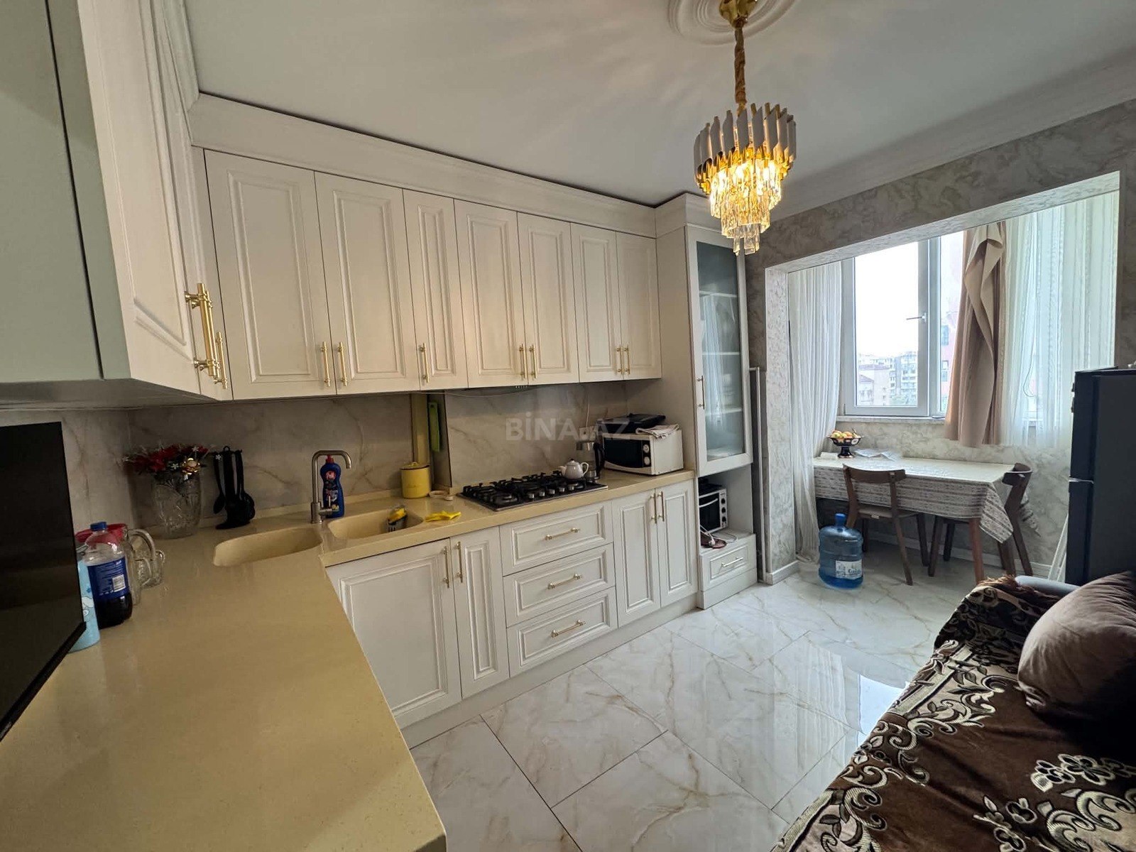 2 otaqlı Köhnə tikili, Azadlıq Prospekti m., Bakı