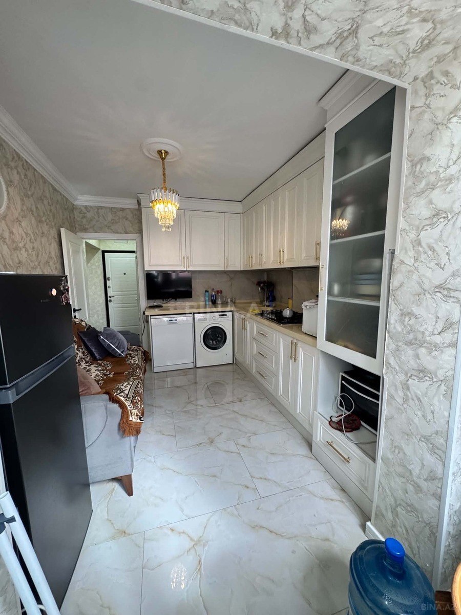 2 otaqlı Köhnə tikili, Azadlıq Prospekti m., Bakı