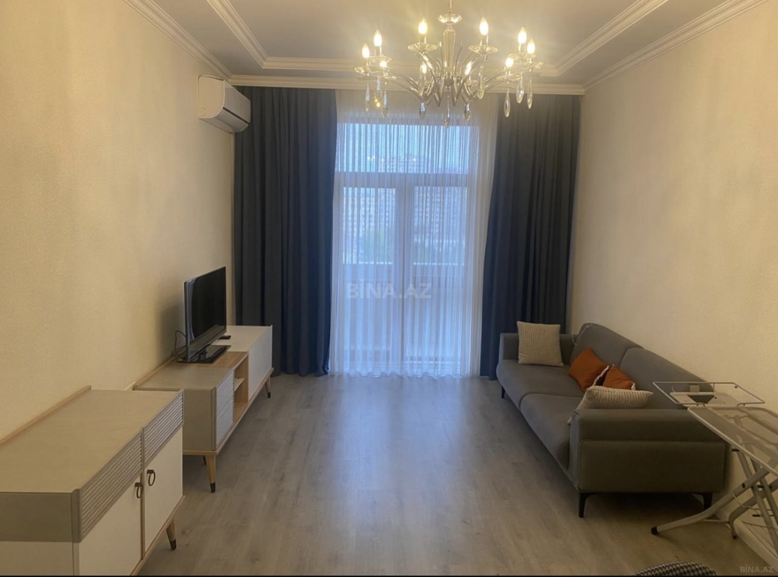2 otaqlı Yeni tikili, Neftçilər m., Bakı
