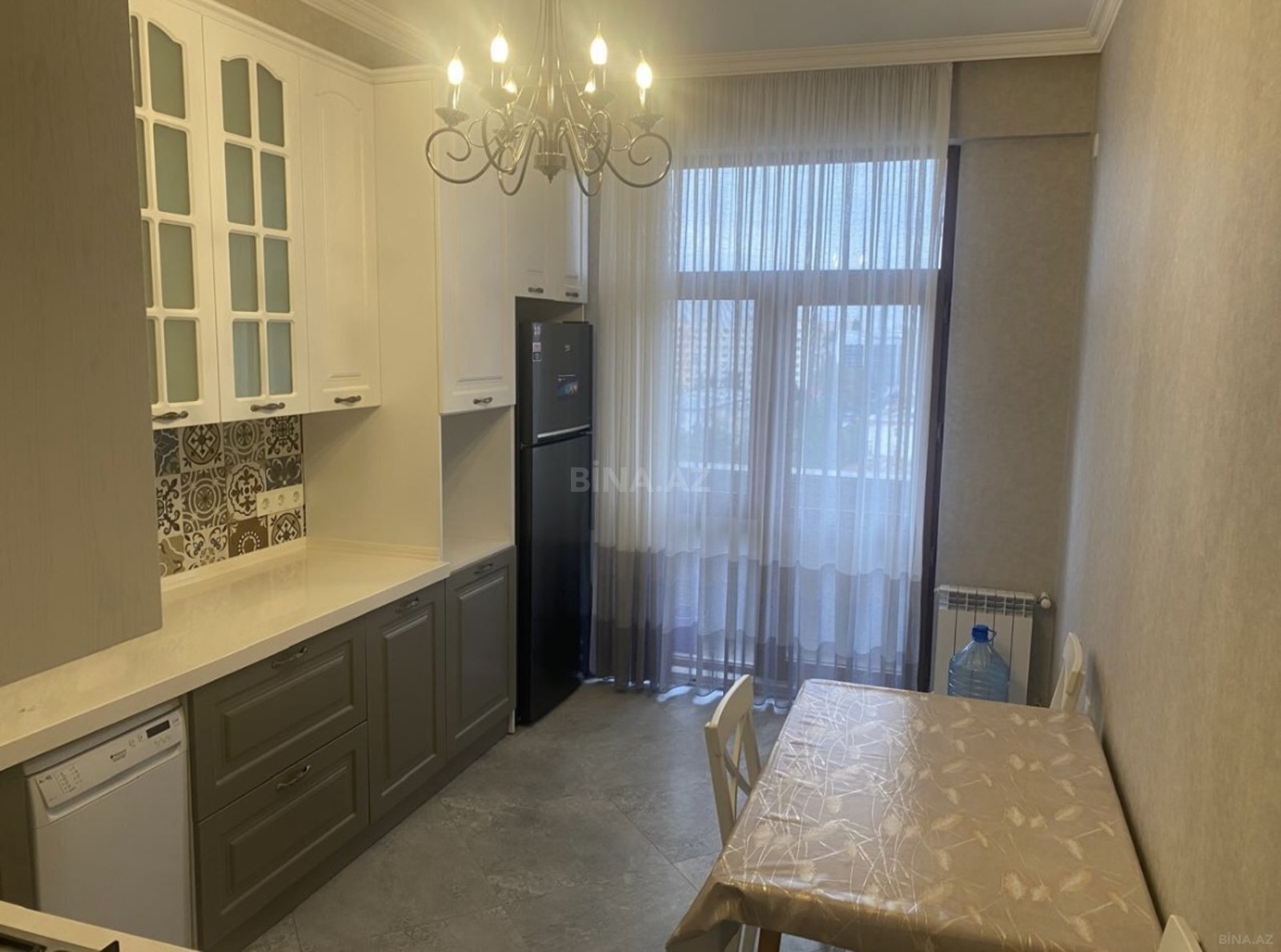 2 otaqlı Yeni tikili, Neftçilər m., Bakı