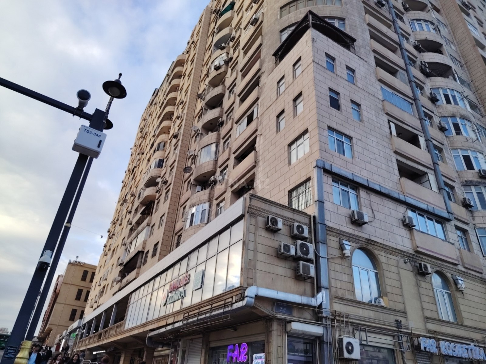3 otaqlı Yeni tikili, 20 Yanvar m., Bakı