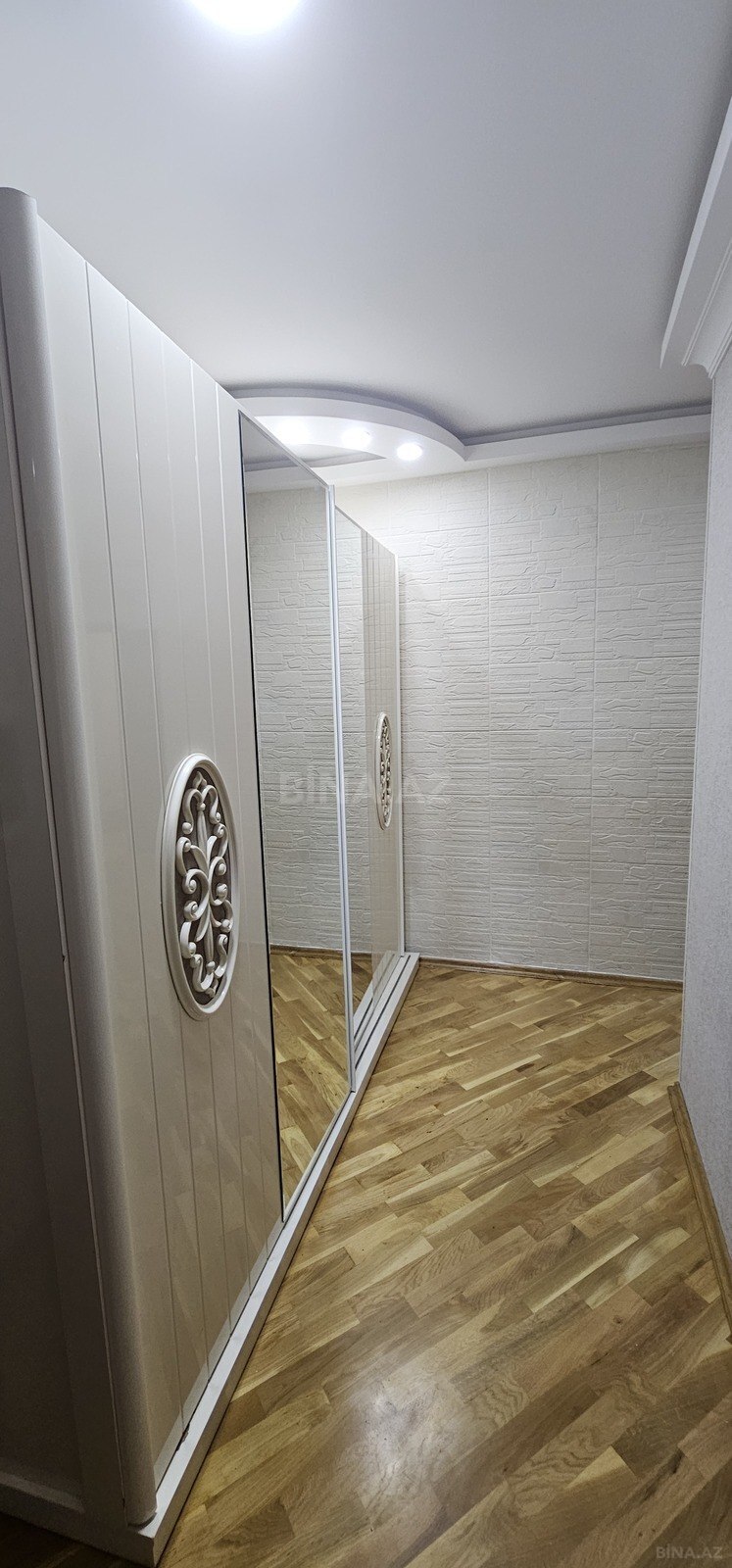 2 otaqlı Yeni tikili, Bakıxanov q., Bakı