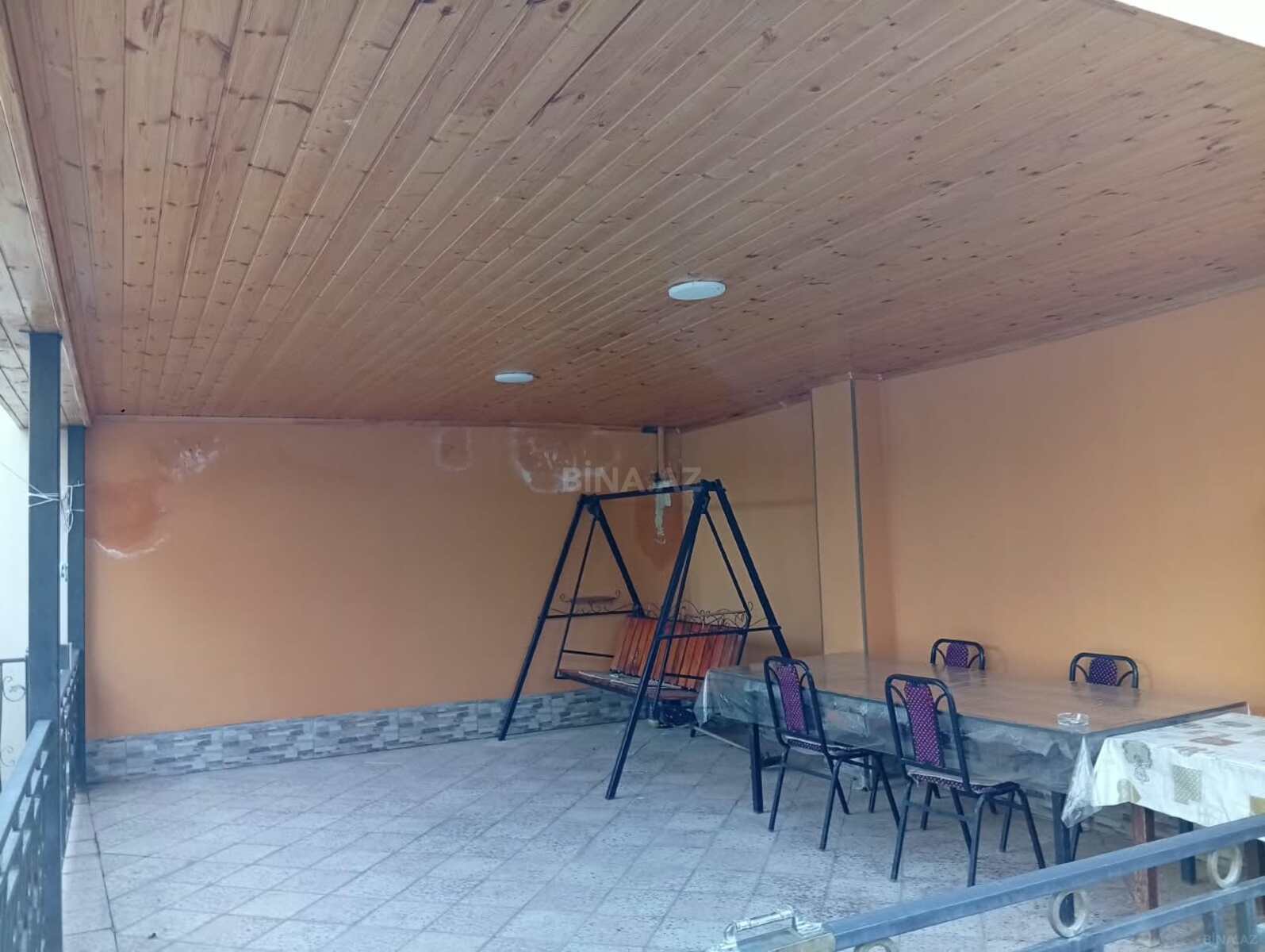 7 otaqlı Həyət evi/Bağ evi, Quba