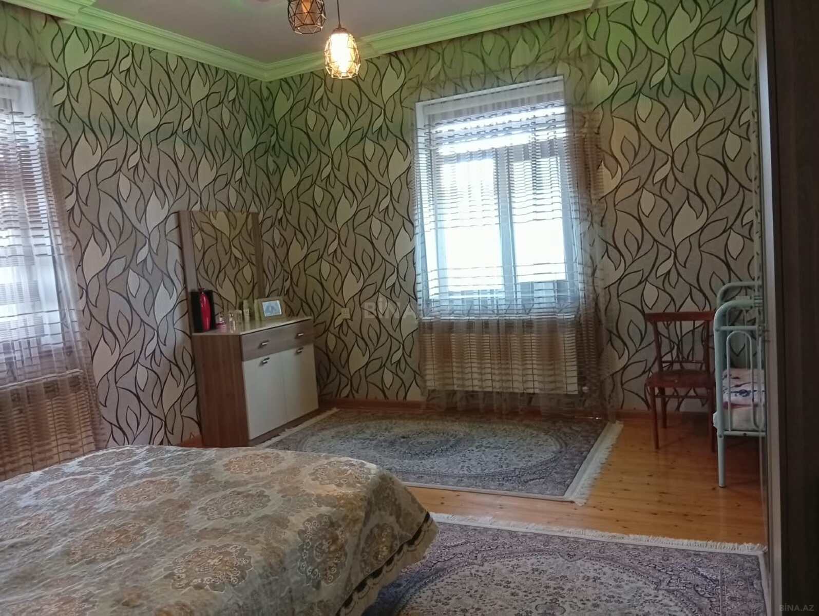 7 otaqlı Həyət evi/Bağ evi, Quba