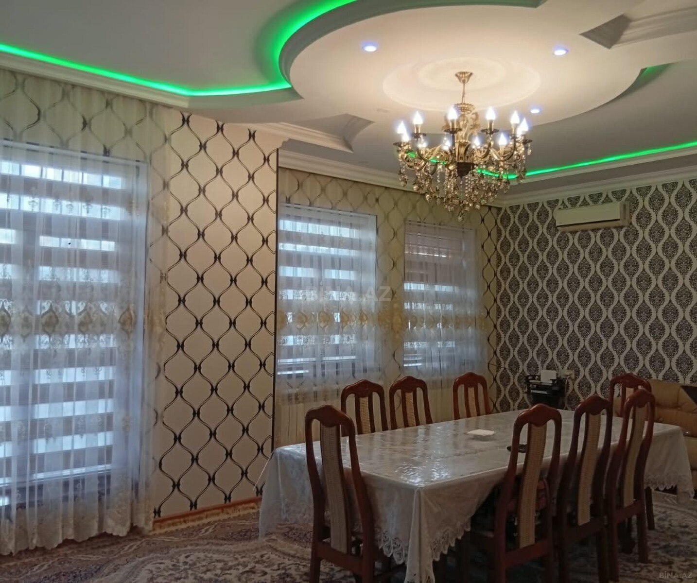 7 otaqlı Həyət evi/Bağ evi, Quba
