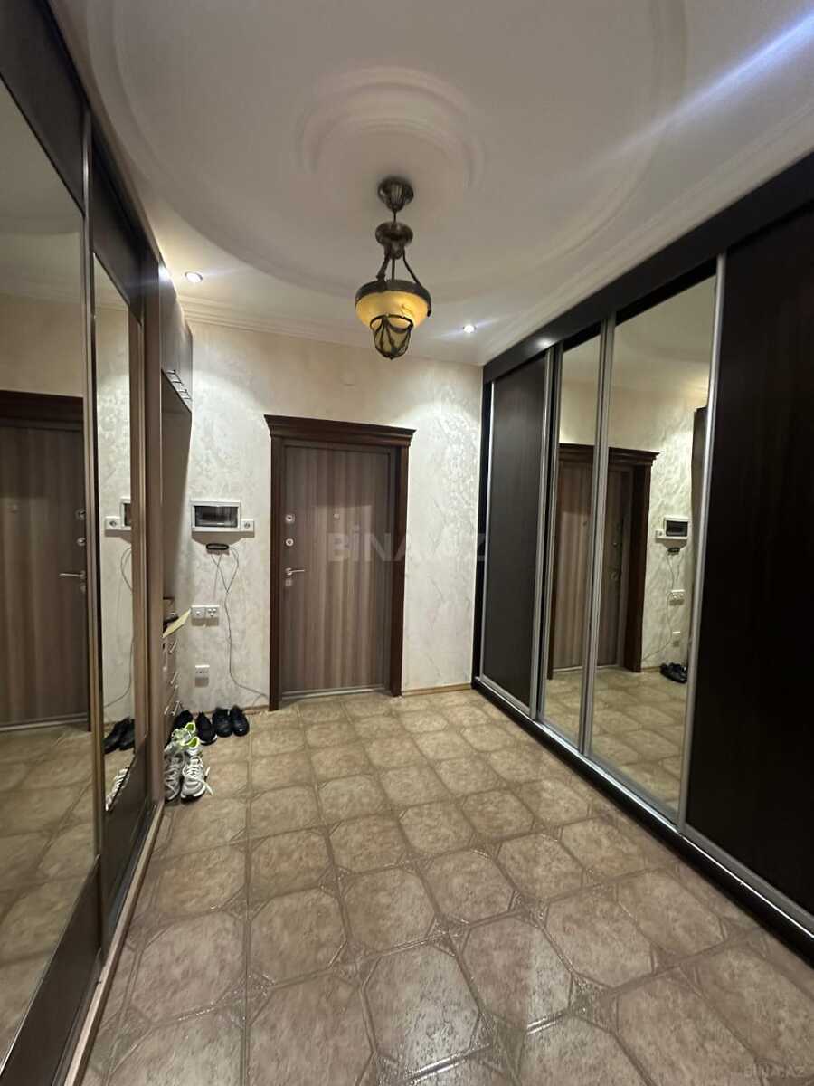 3 otaqlı Yeni tikili, Elmlər Akademiyası m., Bakı