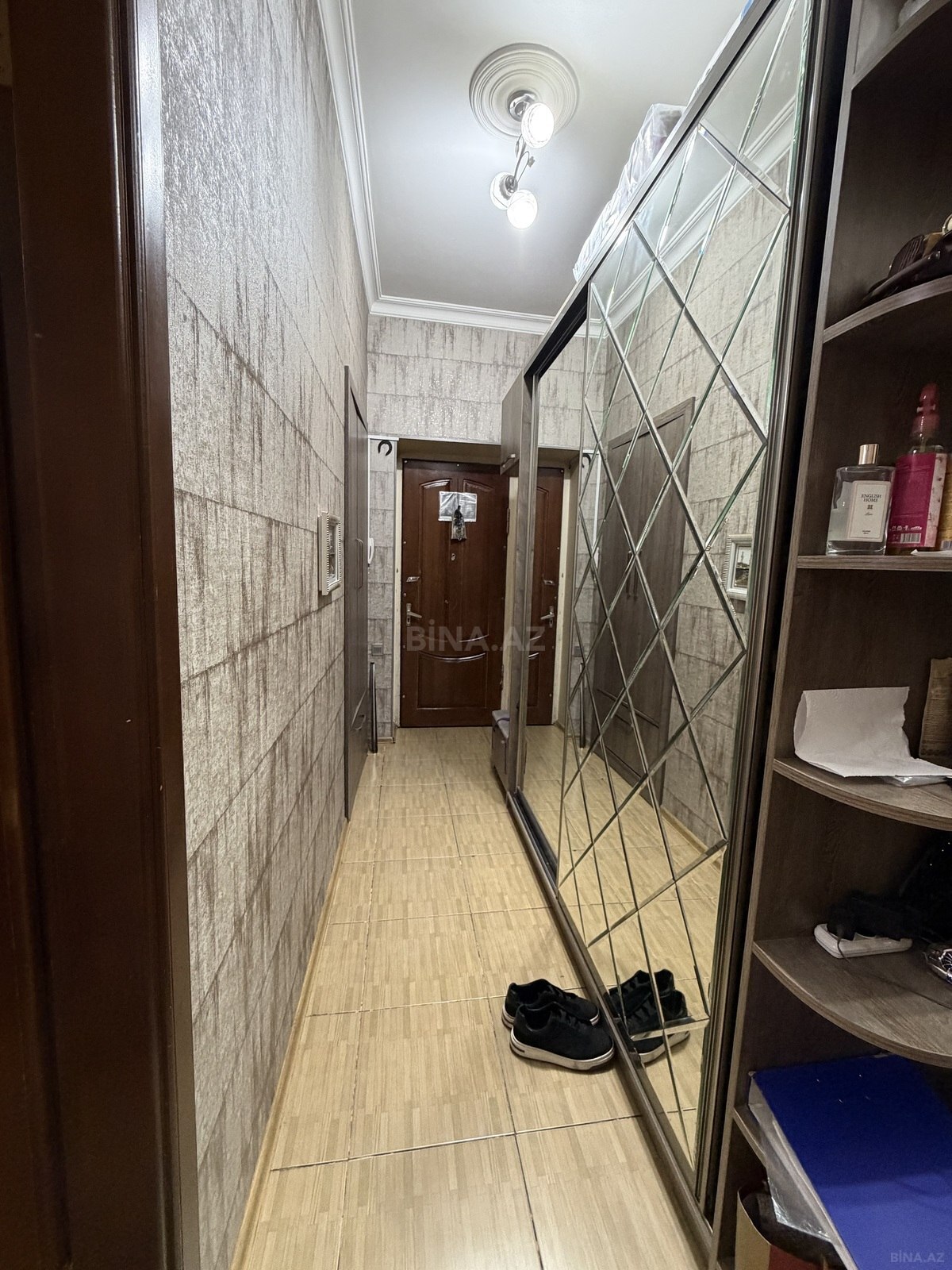 3 otaqlı Köhnə tikili, İçəri Şəhər m., Bakı