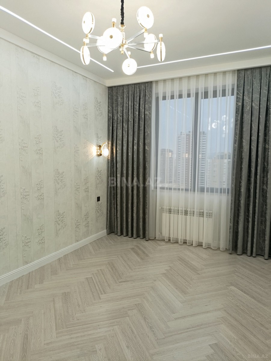 4 otaqlı Yeni tikili, Şah İsmayıl Xətai m., Bakı