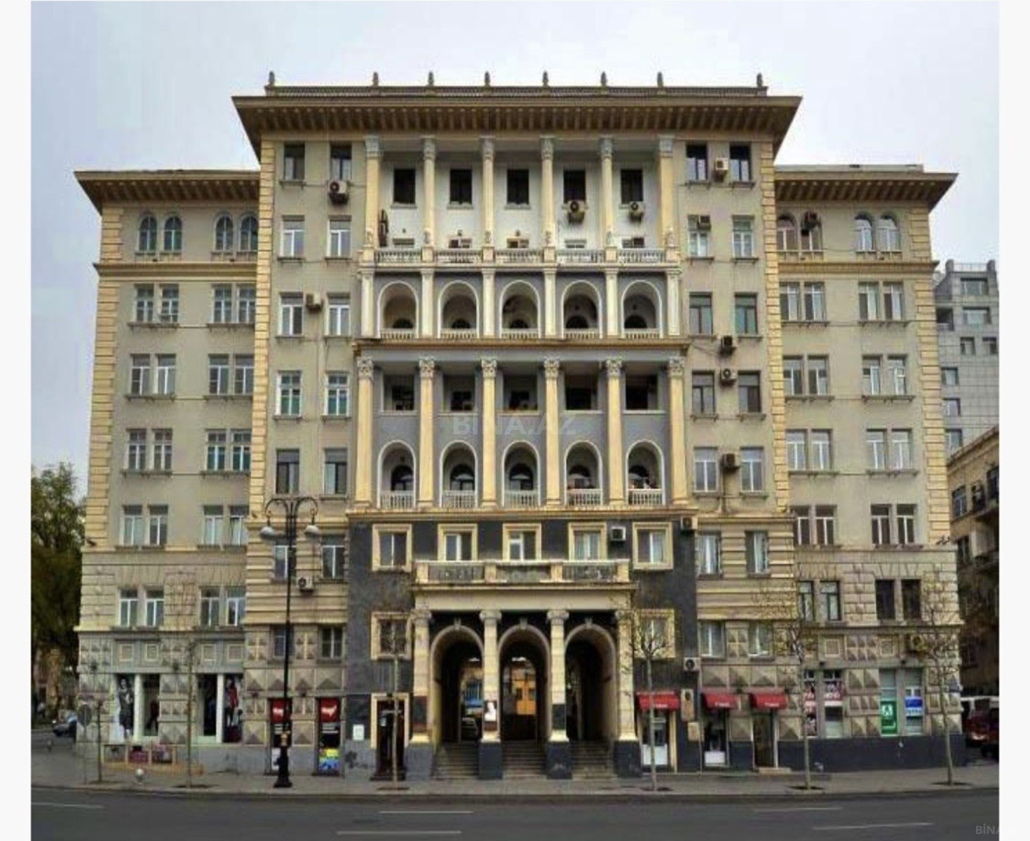 3 otaqlı Köhnə tikili, İçəri Şəhər m., Bakı
