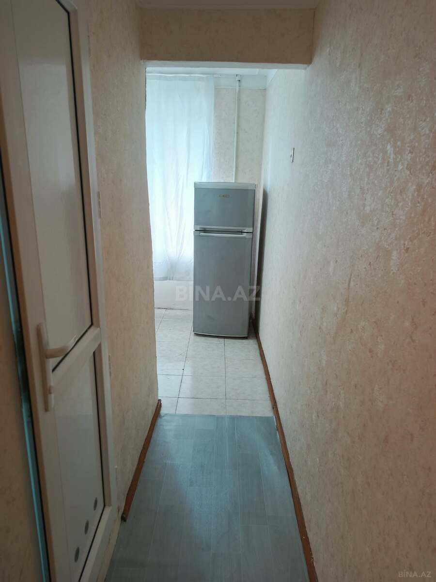 2 otaqlı Köhnə tikili, İnşaatçılar m., Bakı