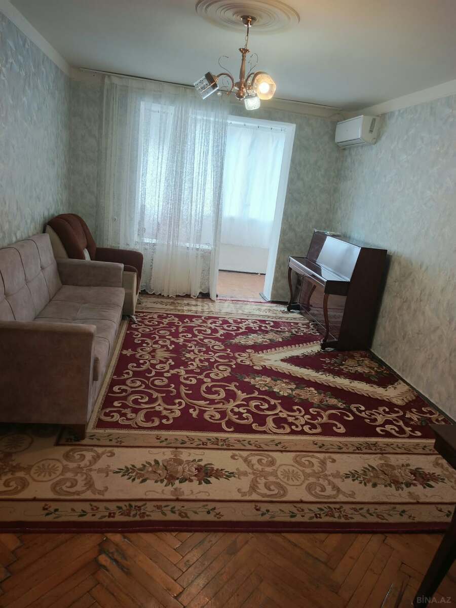 2 otaqlı Köhnə tikili, İnşaatçılar m., Bakı