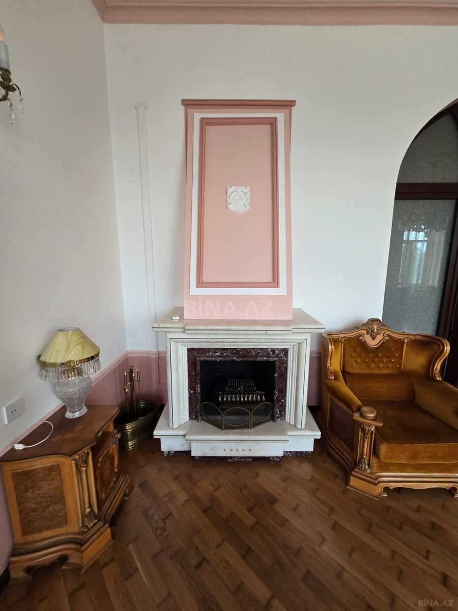 6 otaqlı Köhnə tikili, Sahil m., Bakı