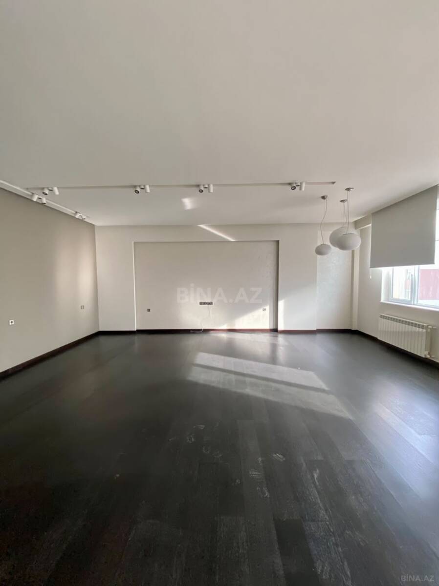 2 otaqlı Yeni tikili, 8 Noyabr m., Bakı