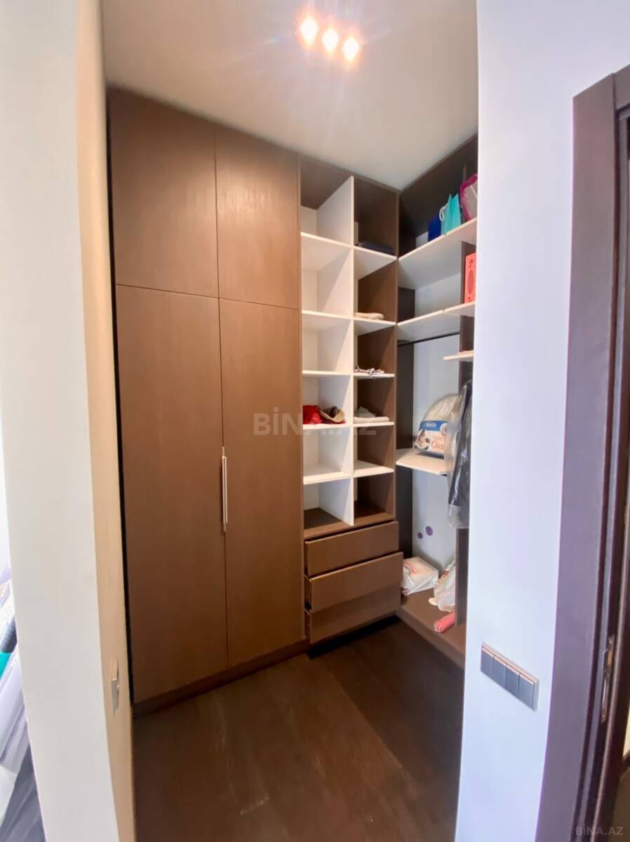 2 otaqlı Yeni tikili, 8 Noyabr m., Bakı