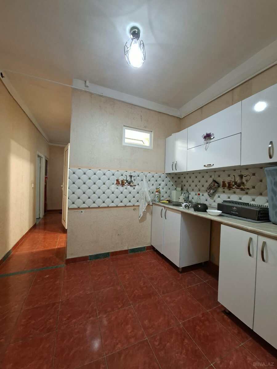2 otaqlı Köhnə tikili, Gənclik m., Bakı