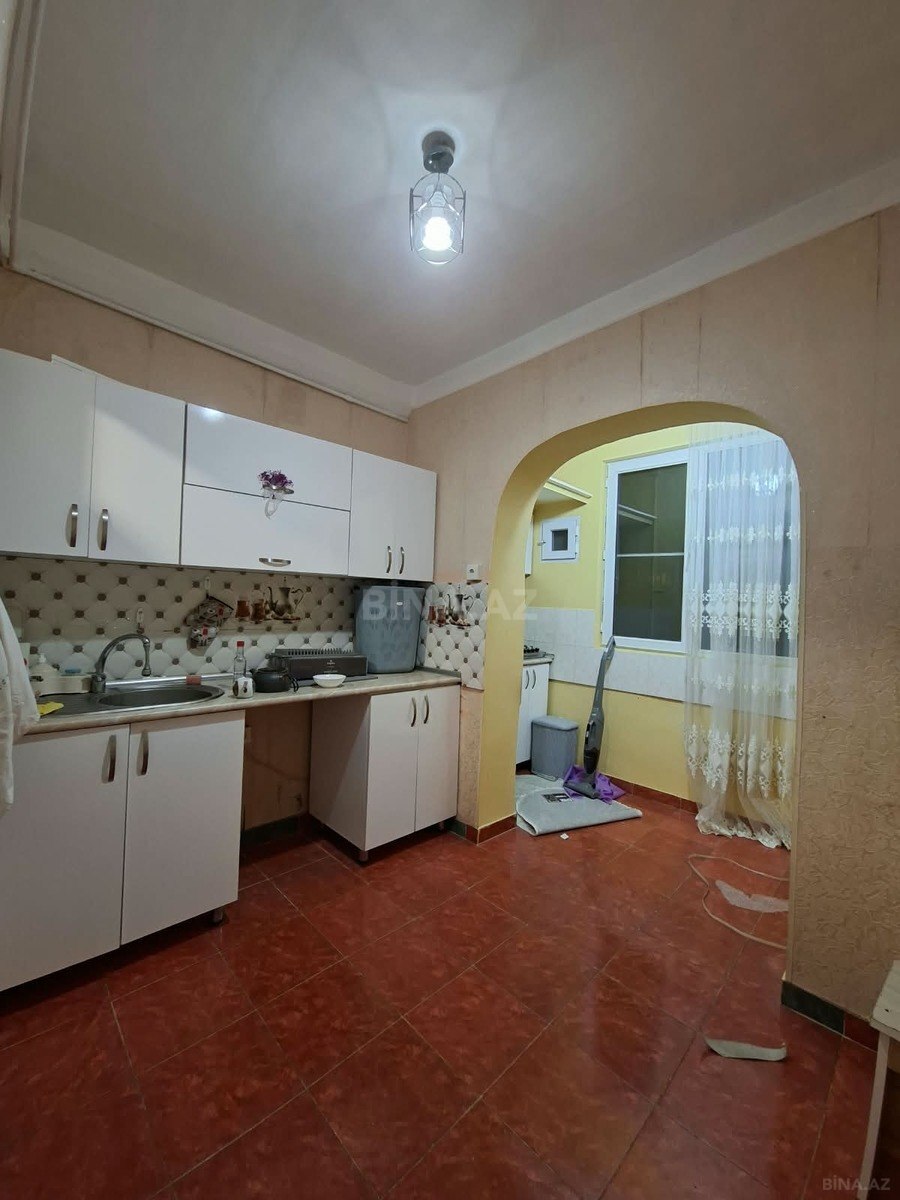 2 otaqlı Köhnə tikili, Gənclik m., Bakı