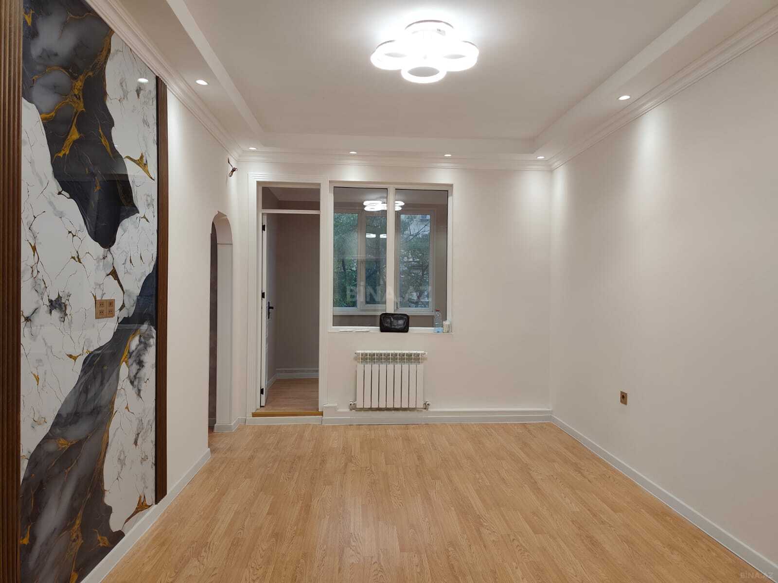 3 otaqlı Köhnə tikili, Azadlıq Prospekti m., Bakı