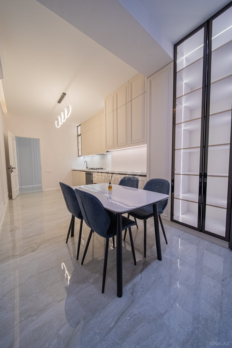 4 otaqlı Yeni tikili, 28 May m., Bakı