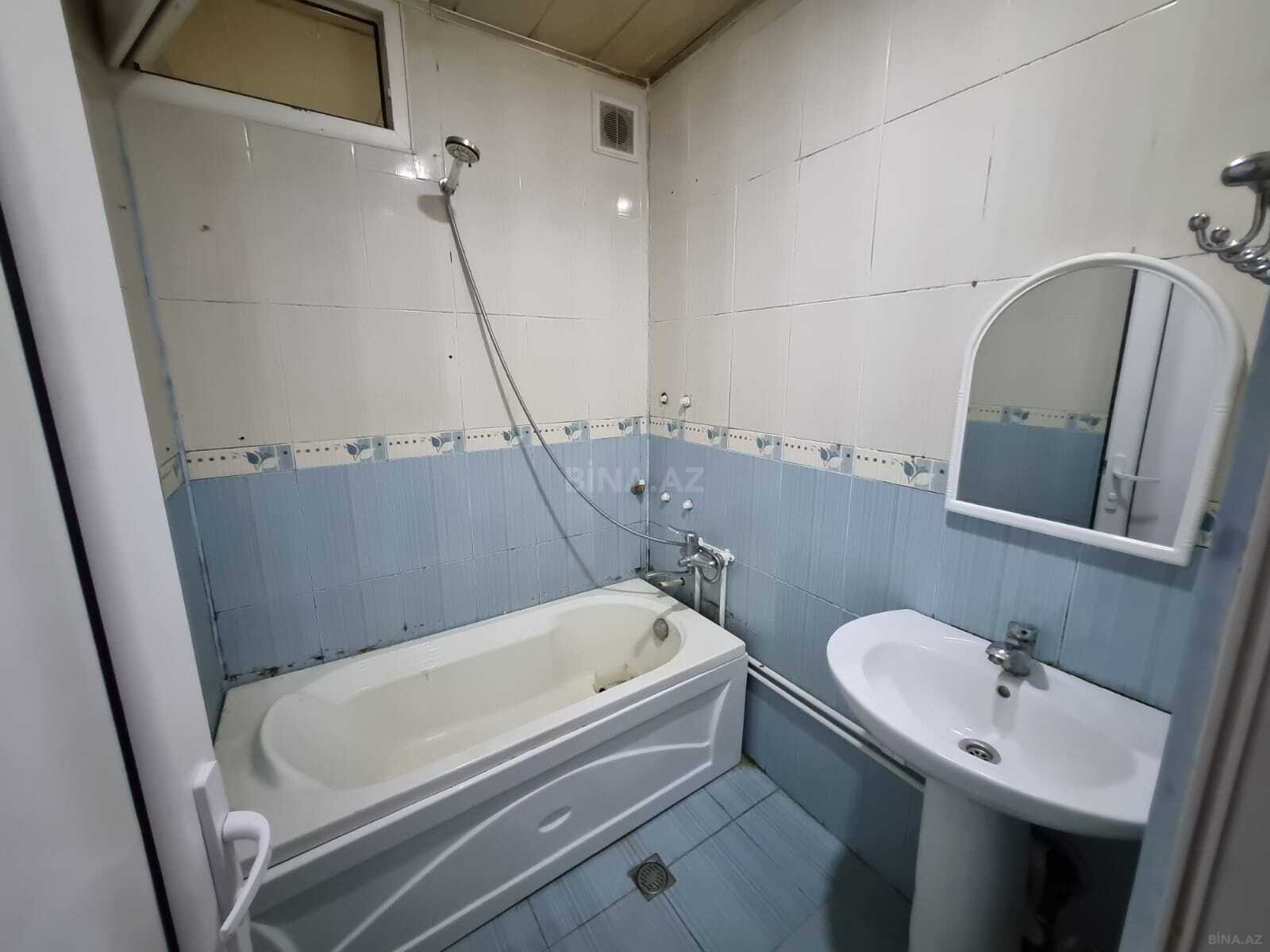 2 otaqlı Köhnə tikili, Azadlıq Prospekti m., Bakı