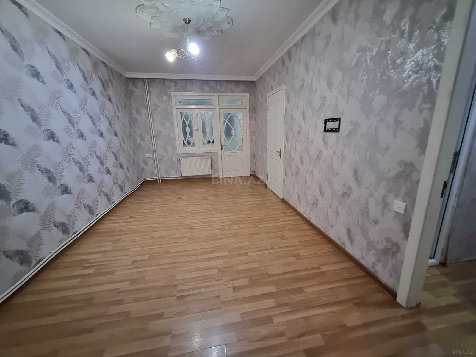 2 otaqlı Köhnə tikili, Azadlıq Prospekti m., Bakı