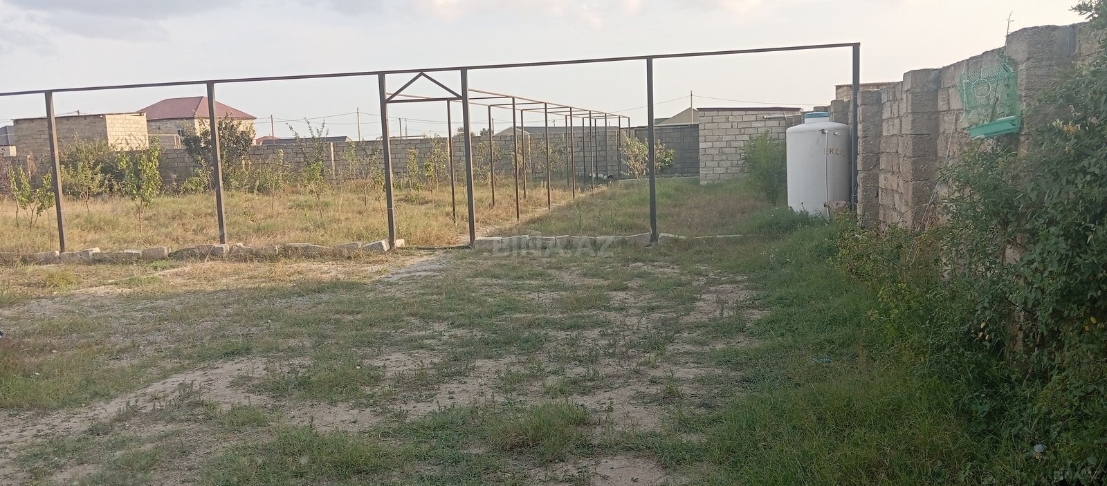 Torpaq Binə q., Bakı