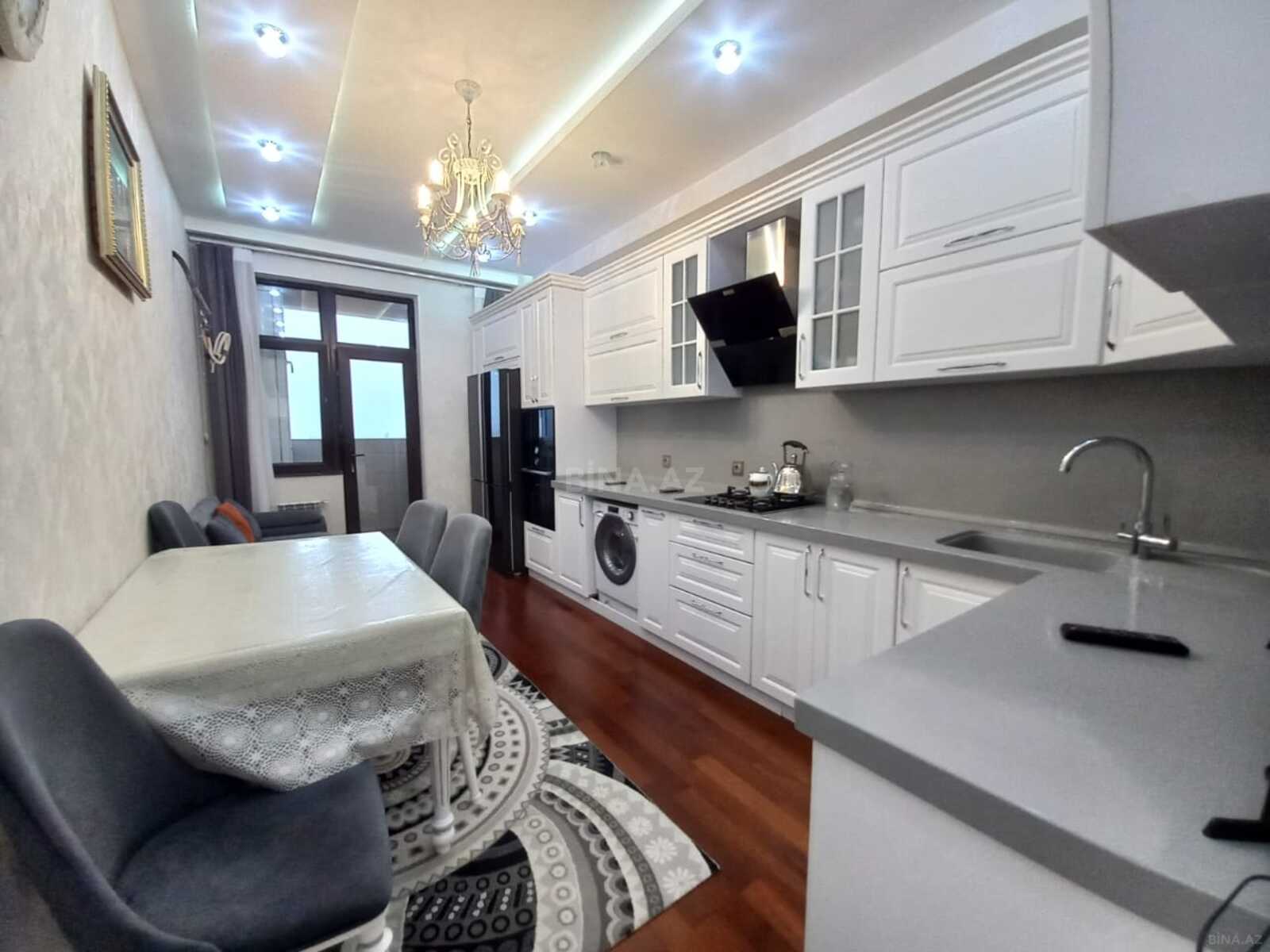 3 otaqlı Yeni tikili, Xətai r., Bakı
