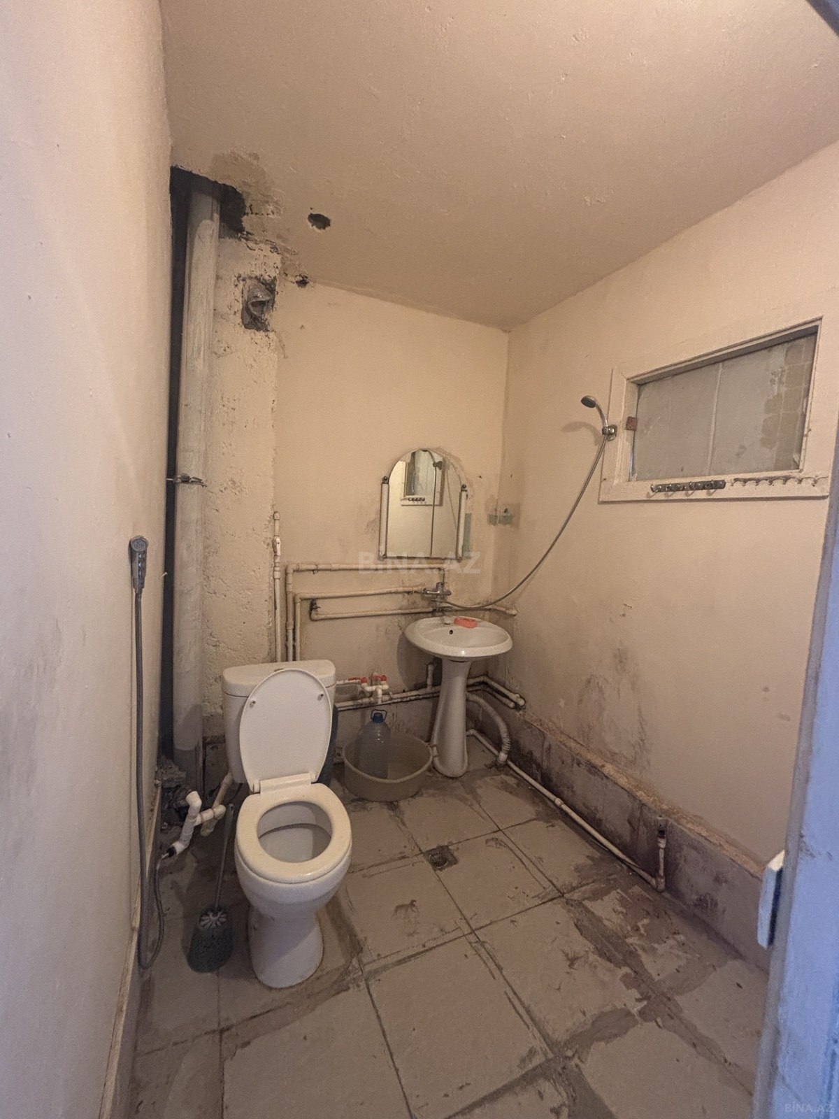 1 otaqlı Köhnə tikili, Qaraçuxur q., Bakı