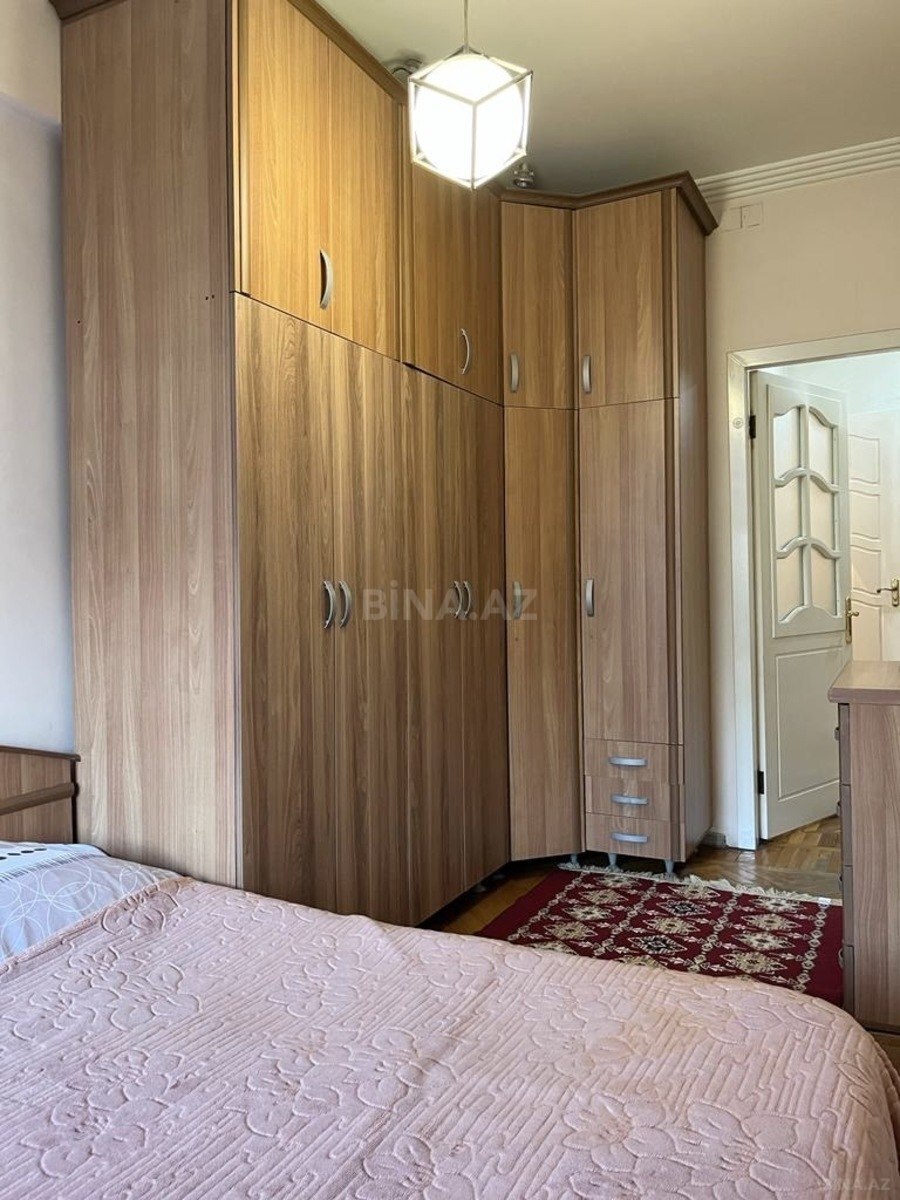 2 otaqlı Köhnə tikili, Sahil m., Bakı