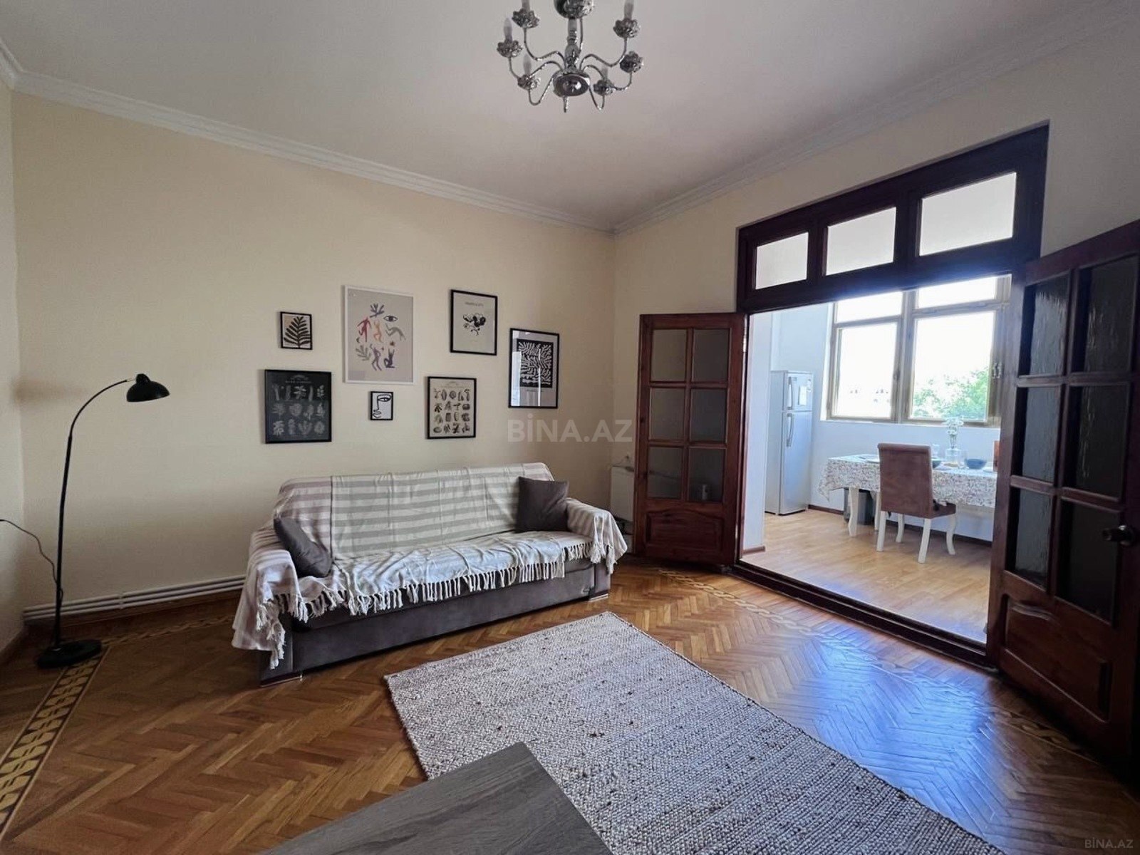 2 otaqlı Köhnə tikili, 28 May m., Bakı