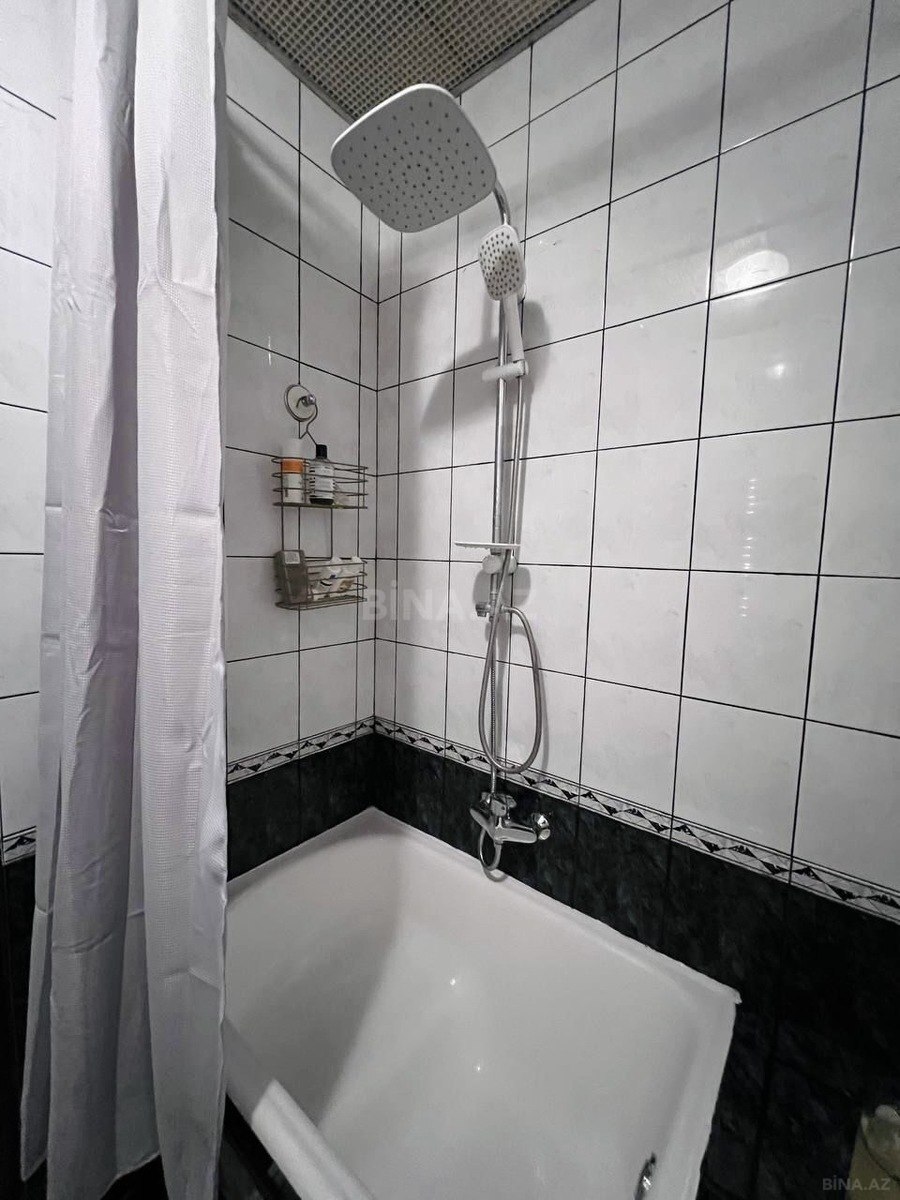 2 otaqlı Köhnə tikili, 28 May m., Bakı