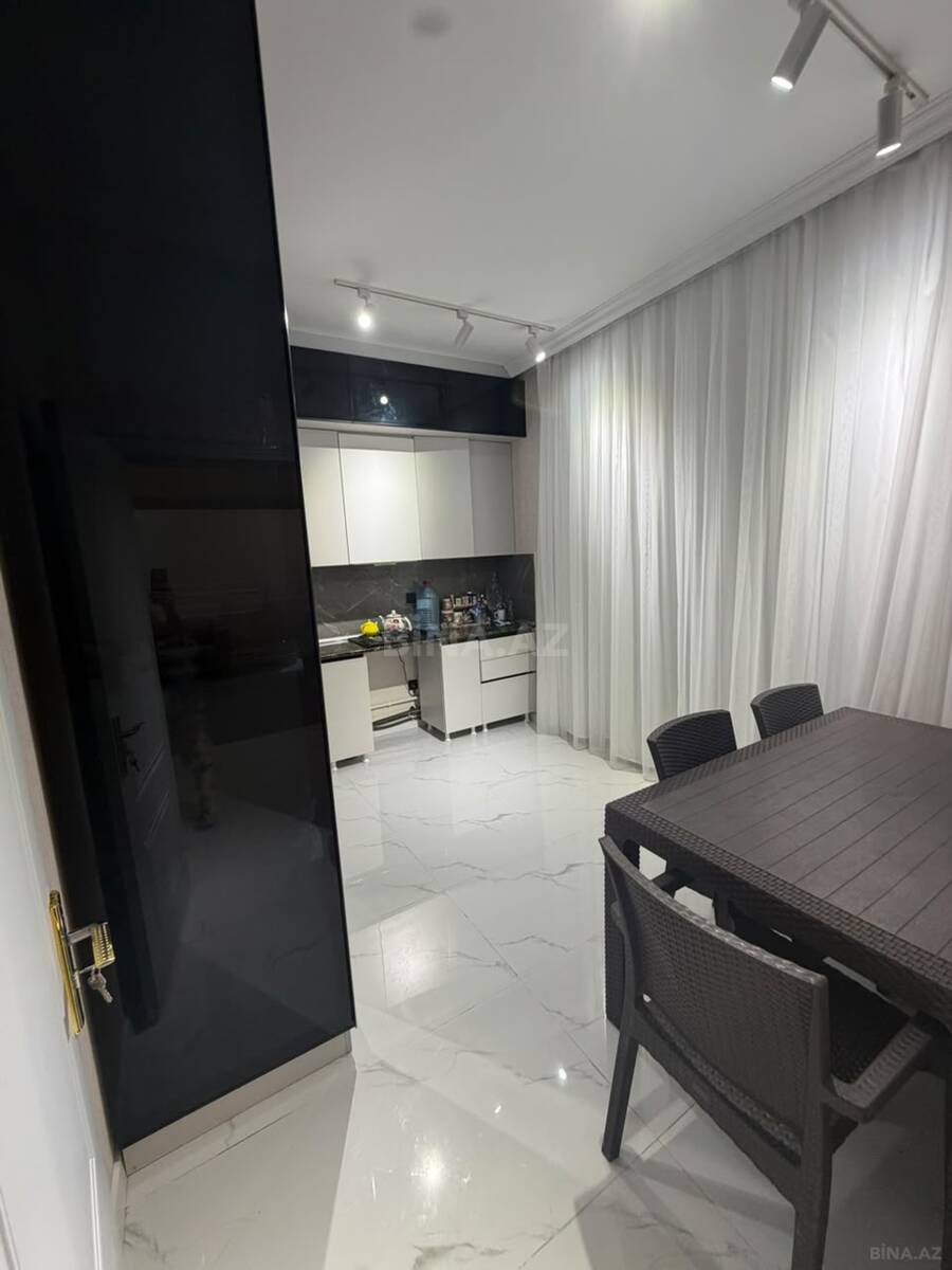 4 otaqlı Həyət evi/Bağ evi, Binə q., Bakı