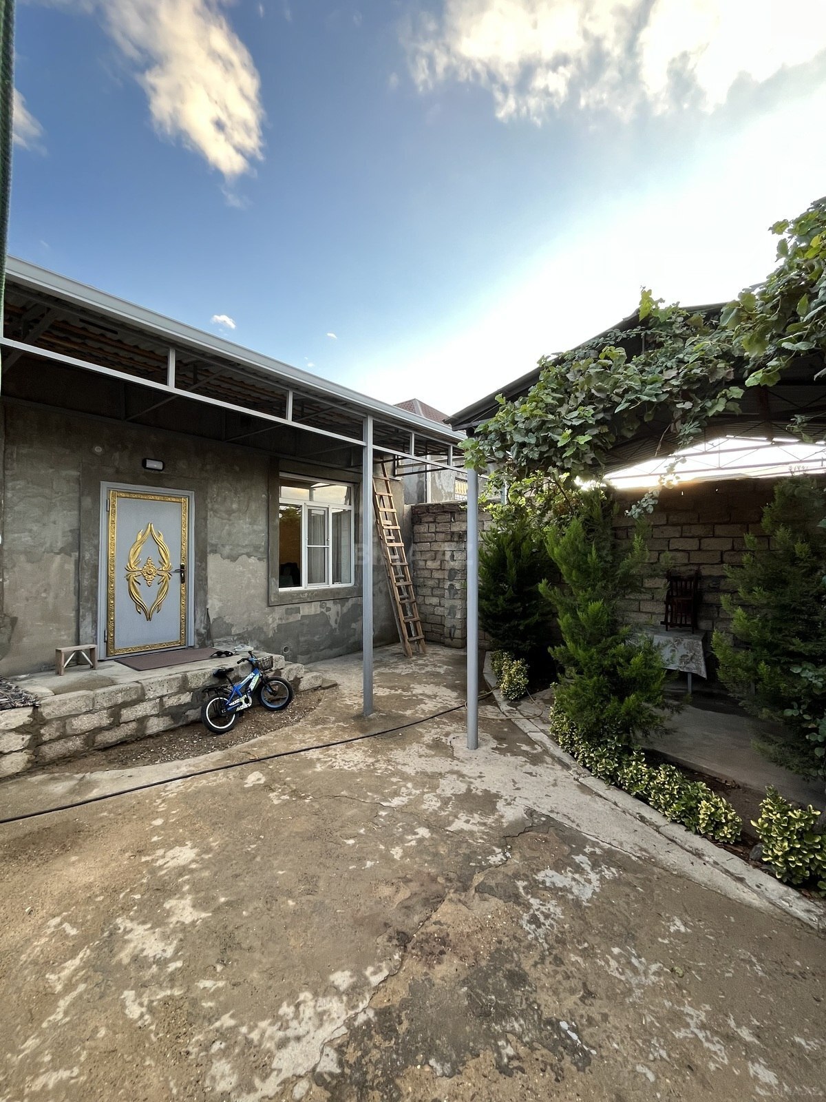 4 otaqlı Həyət evi/Bağ evi, Hövsan q., Bakı