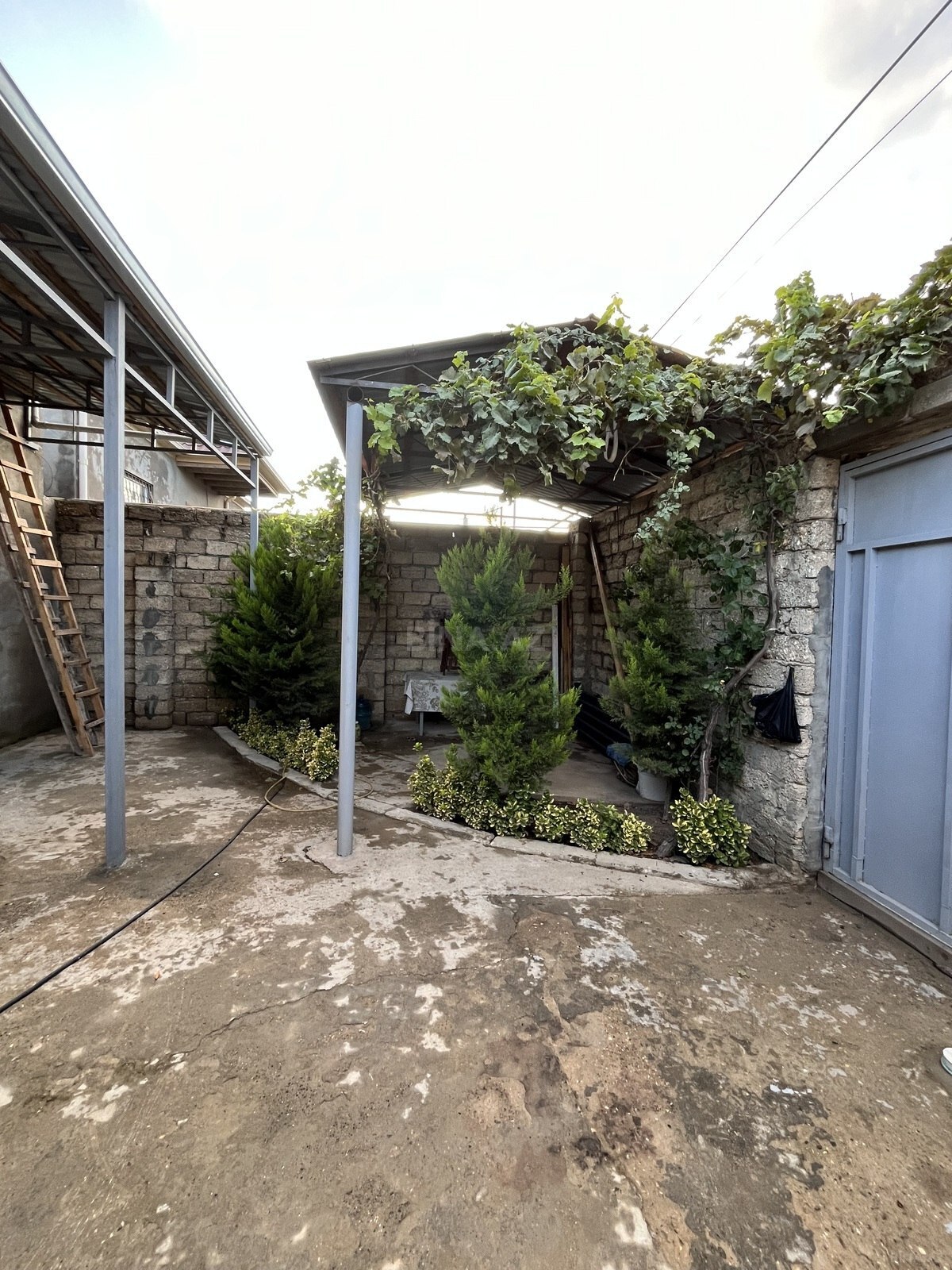 4 otaqlı Həyət evi/Bağ evi, Hövsan q., Bakı